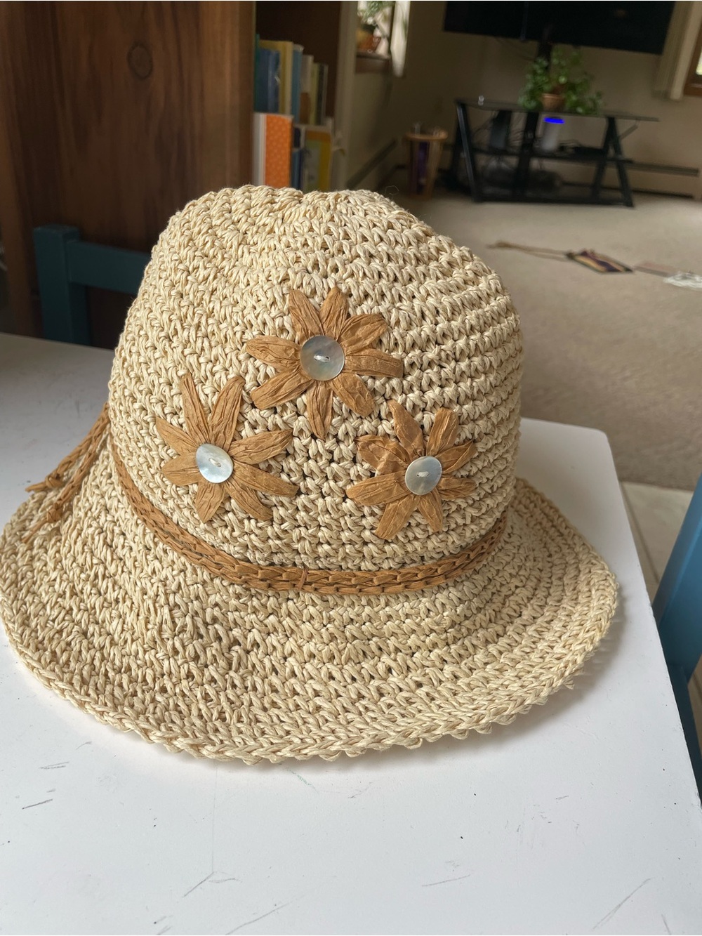 Straw Sun Hat with Daisy Accents - Cream